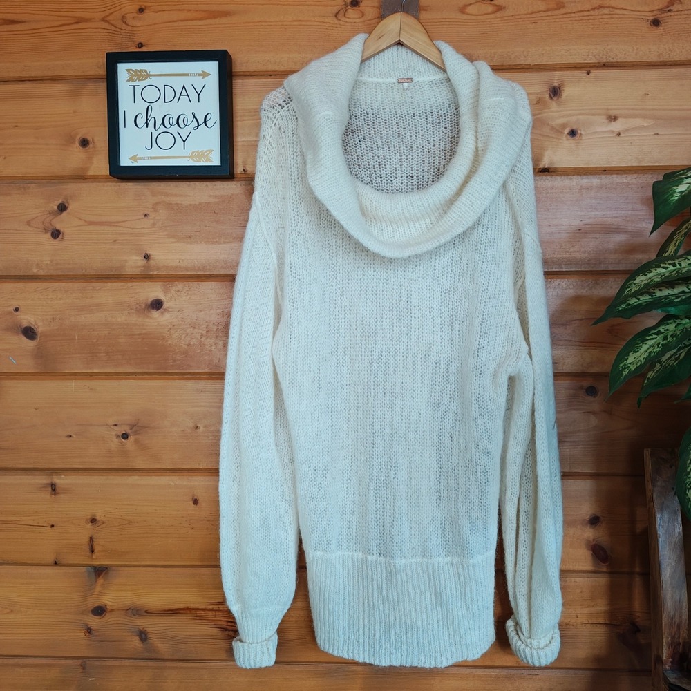 Free People Alpaca Ophelia Ivory Cowl Neck Cozy Tunic Sweater Ribbed Knit Size M - Picture 2 of 9